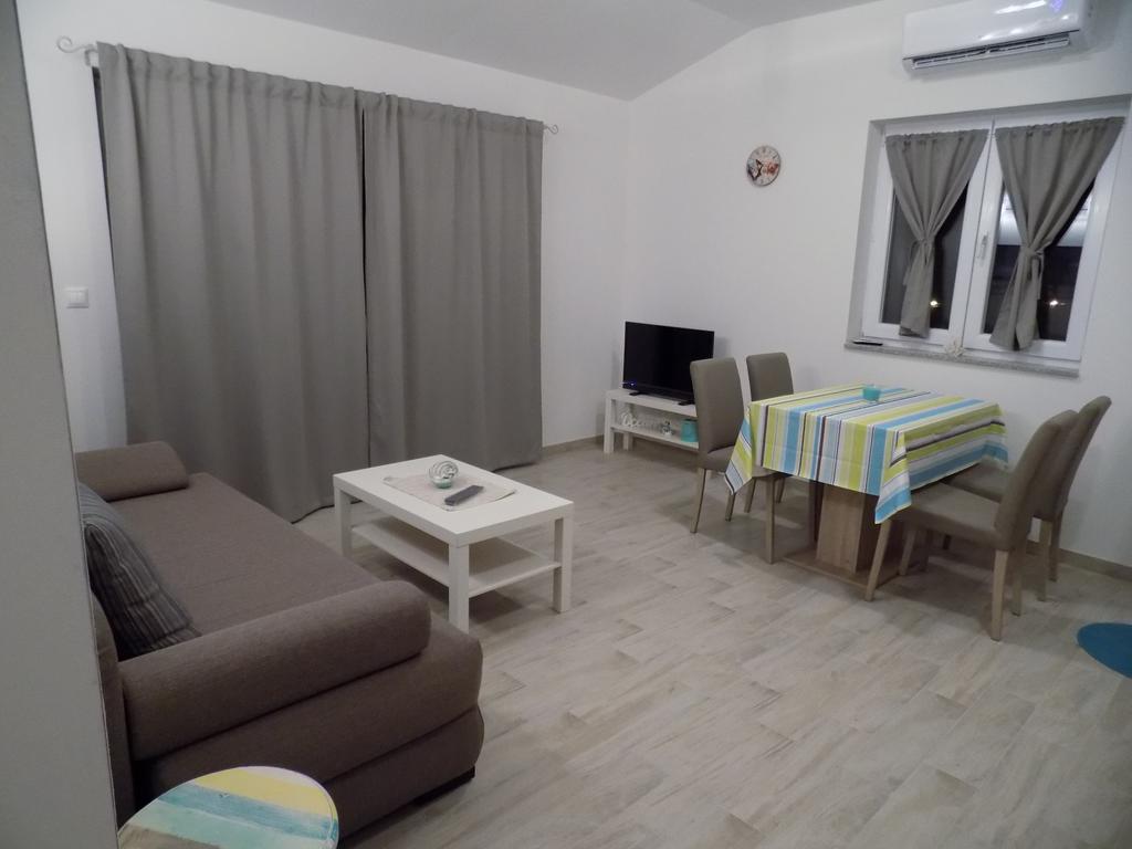 Apartments Sofija Vrsi Exterior foto