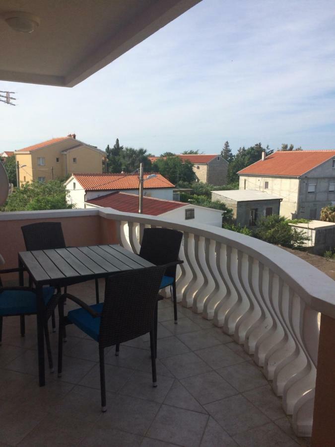 Apartments Sofija Vrsi Exterior foto